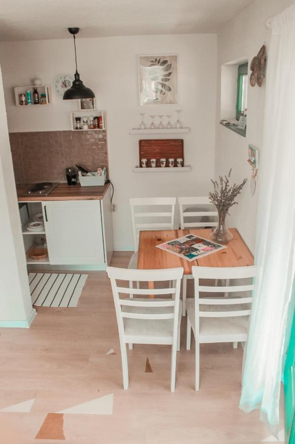Holiday Home Tunnel Ravne Visoko Luaran gambar