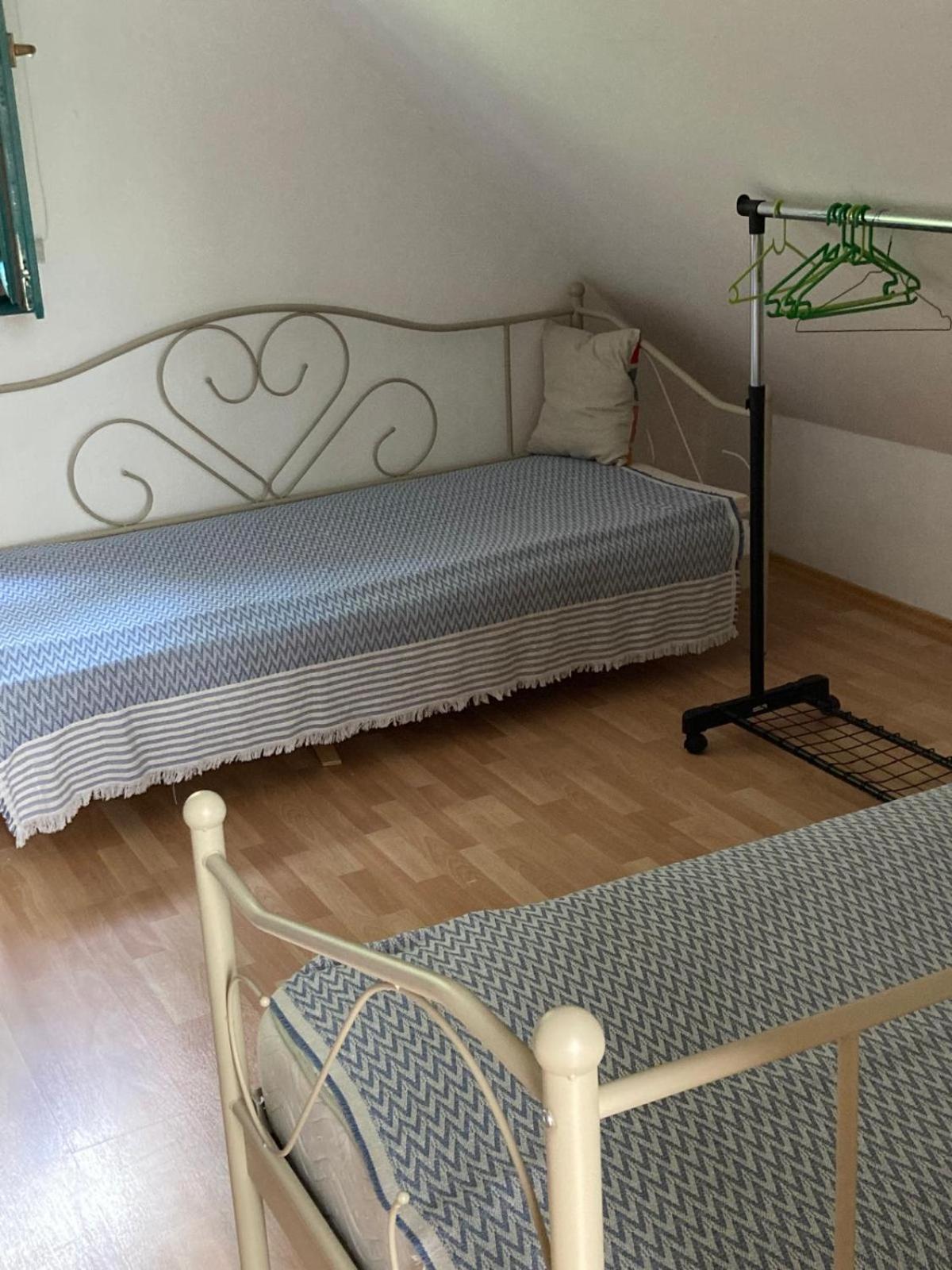 Holiday Home Tunnel Ravne Visoko Luaran gambar